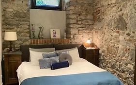 Villa Bacchetta - Stone Cottage